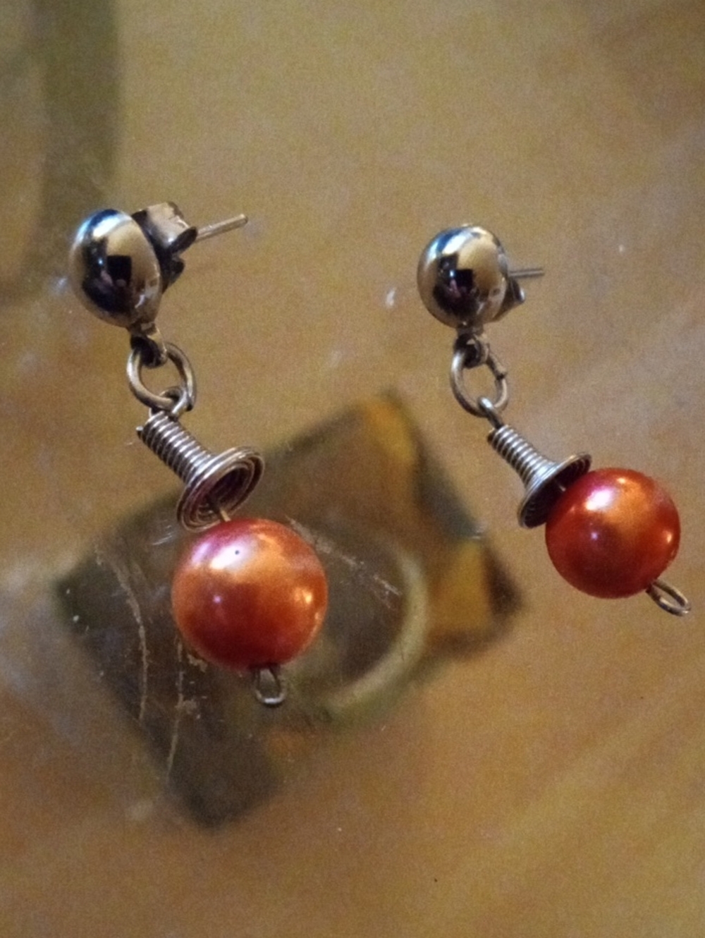 Potara Earring", a signature artifact from the Dragon Ball Z